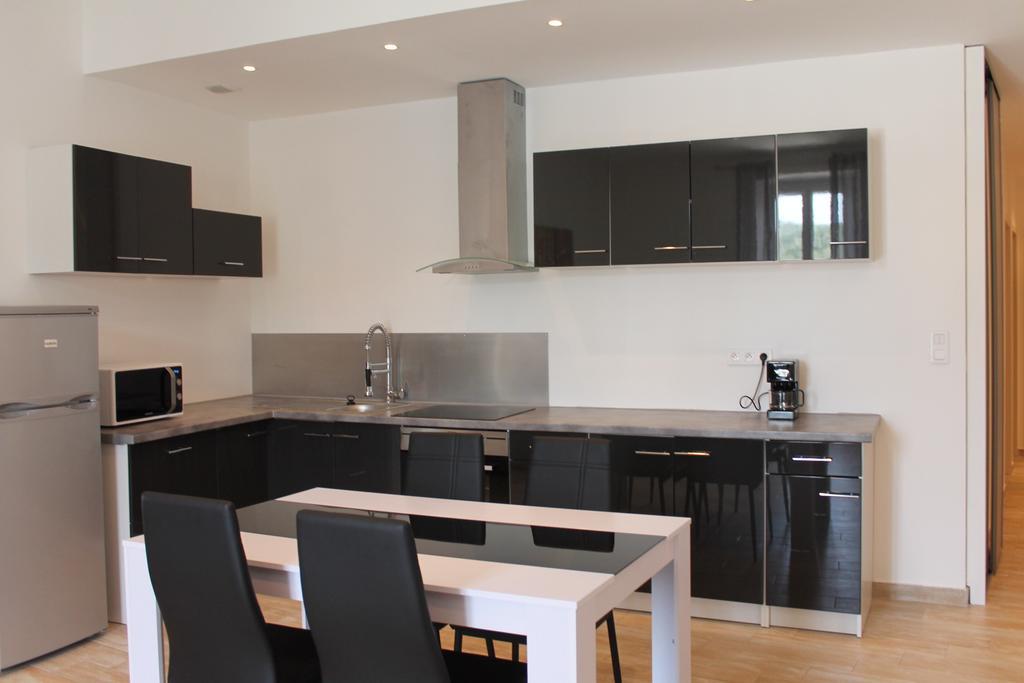בוניפסיו Les Appartements Du Port מראה חיצוני תמונה